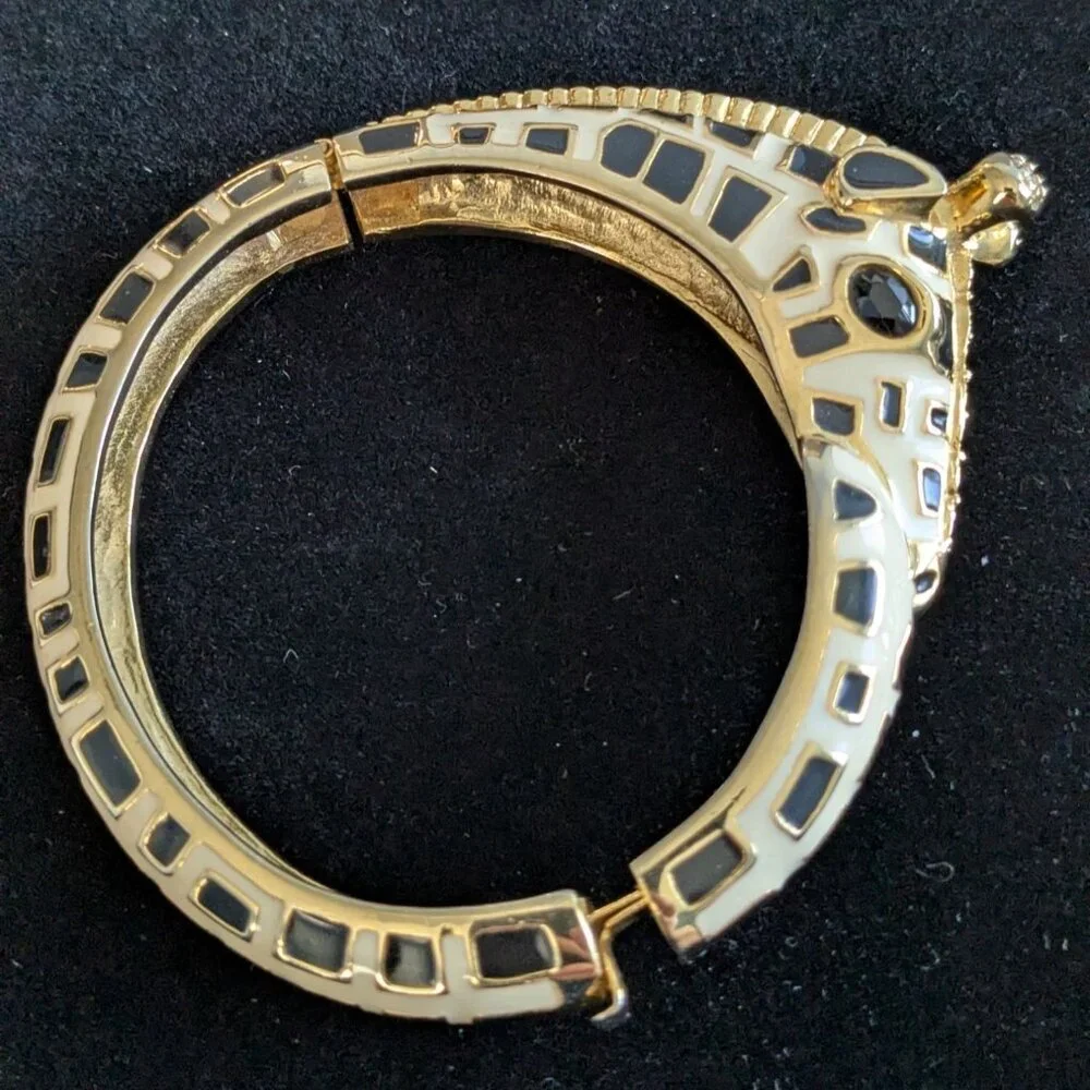 Gold-Tone Giraffe Design Hinged Bracelet size 6.5 with Black & White Enamel Deta - Picture 13 of 13